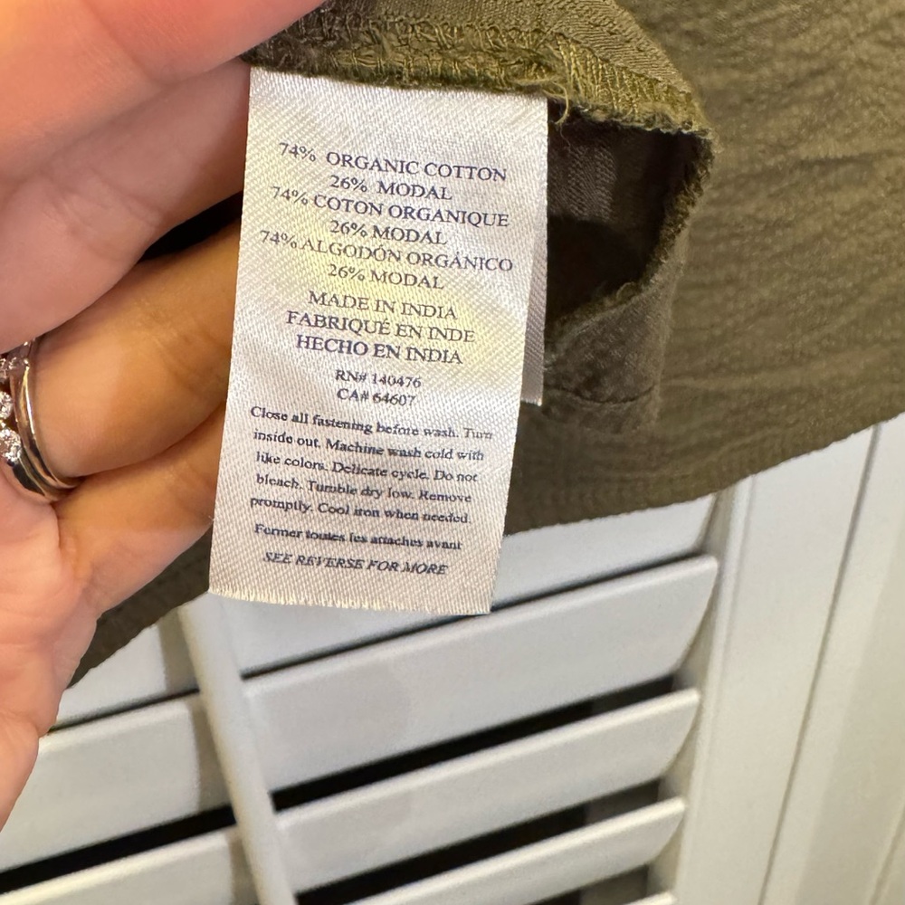 Faherty Olive Button-Front Camisole - image 4